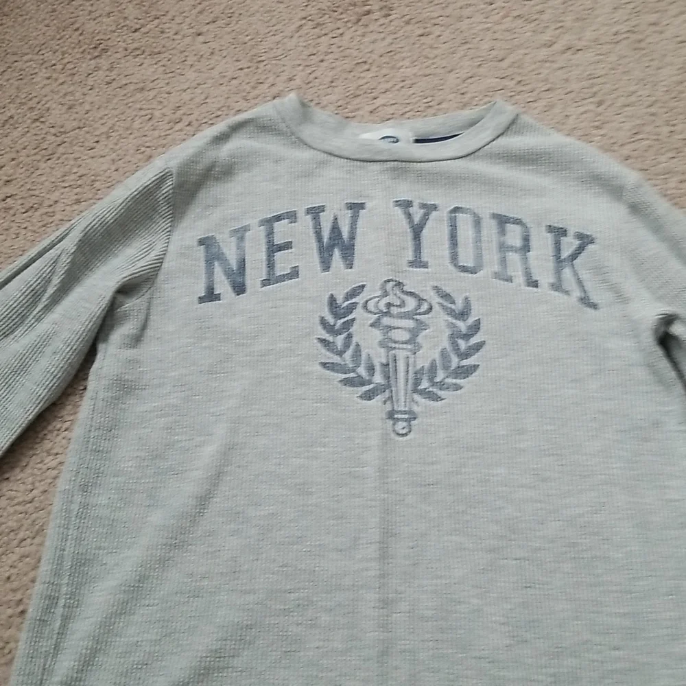 Old Navy Boy's Knit Long Sleeve Shirt